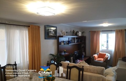 Casa em condomínio 3 dorms. 1 suíte 2 vagas